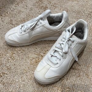 White Puma Leather Men's Sneakers, Size 7.5